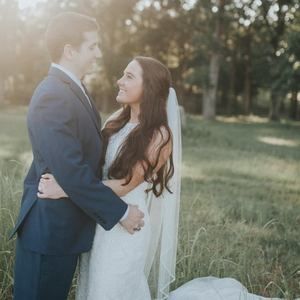 Meet your Posher, Courtney